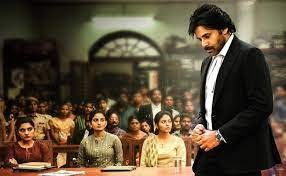 vakeel saab review